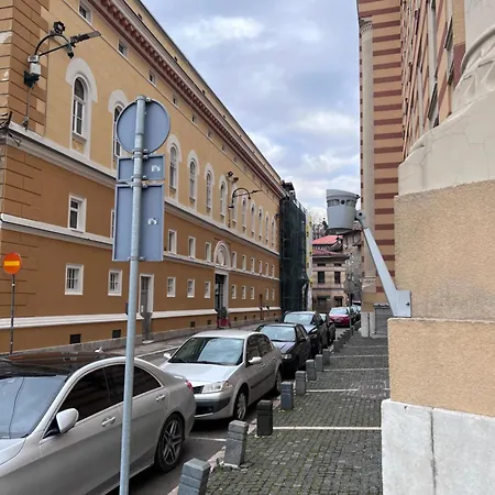 Fantasy Free Parking Apartman Szarajevó