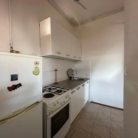 Fantasy Free Parking דירה